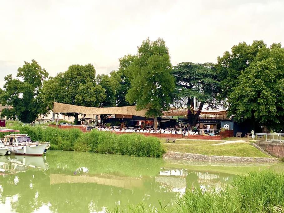Voyage Au Canal - Parking Clim Netflix Amazon Montauban Buitenkant foto